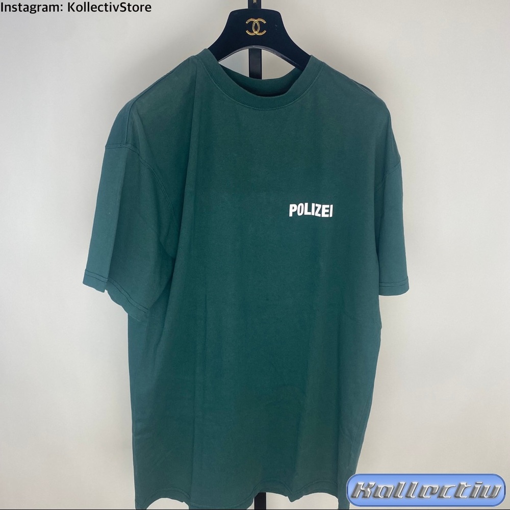 VÊTEMENTS AW20 ‘Polizei’ Shirt